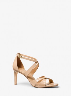 Sandalias Michael Kors Kinsley Faux Patent Leather Sandal Mujer Rosas Claro | 8619-HEYTU