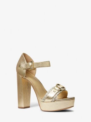 Sandalias Michael Kors Rory Metallic Leather and Signature Logo Platform Sandal Mujer Doradas | 3804-TCGOB