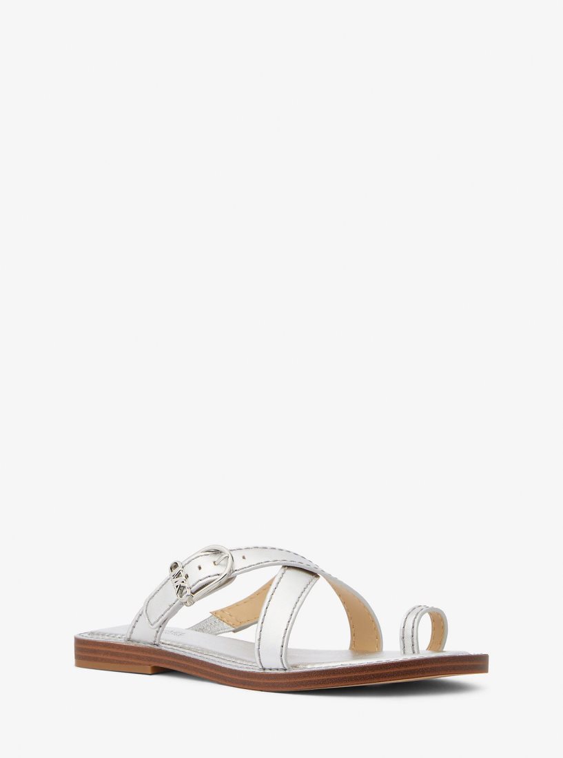 Sandalias Michael Kors Ashton Metallic Leather Flat Sandal Mujer Plateadas | 1894-LWJPM